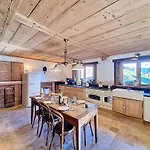 Ferme Du Bouchet - 12 Pers - *